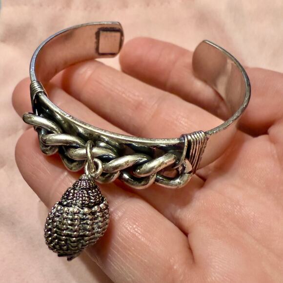 Dannijo Shylo Seashell Charm Silver Tone Cuff Bracelet - Picture 3 of 8